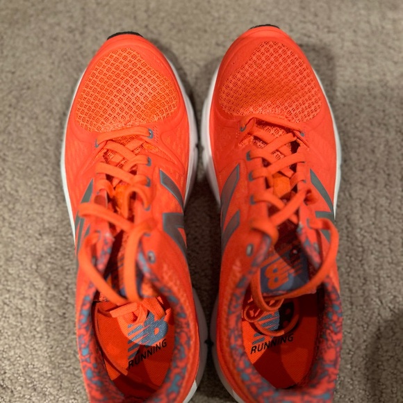 New Balance Runners - brand new - Picture 3 of 5